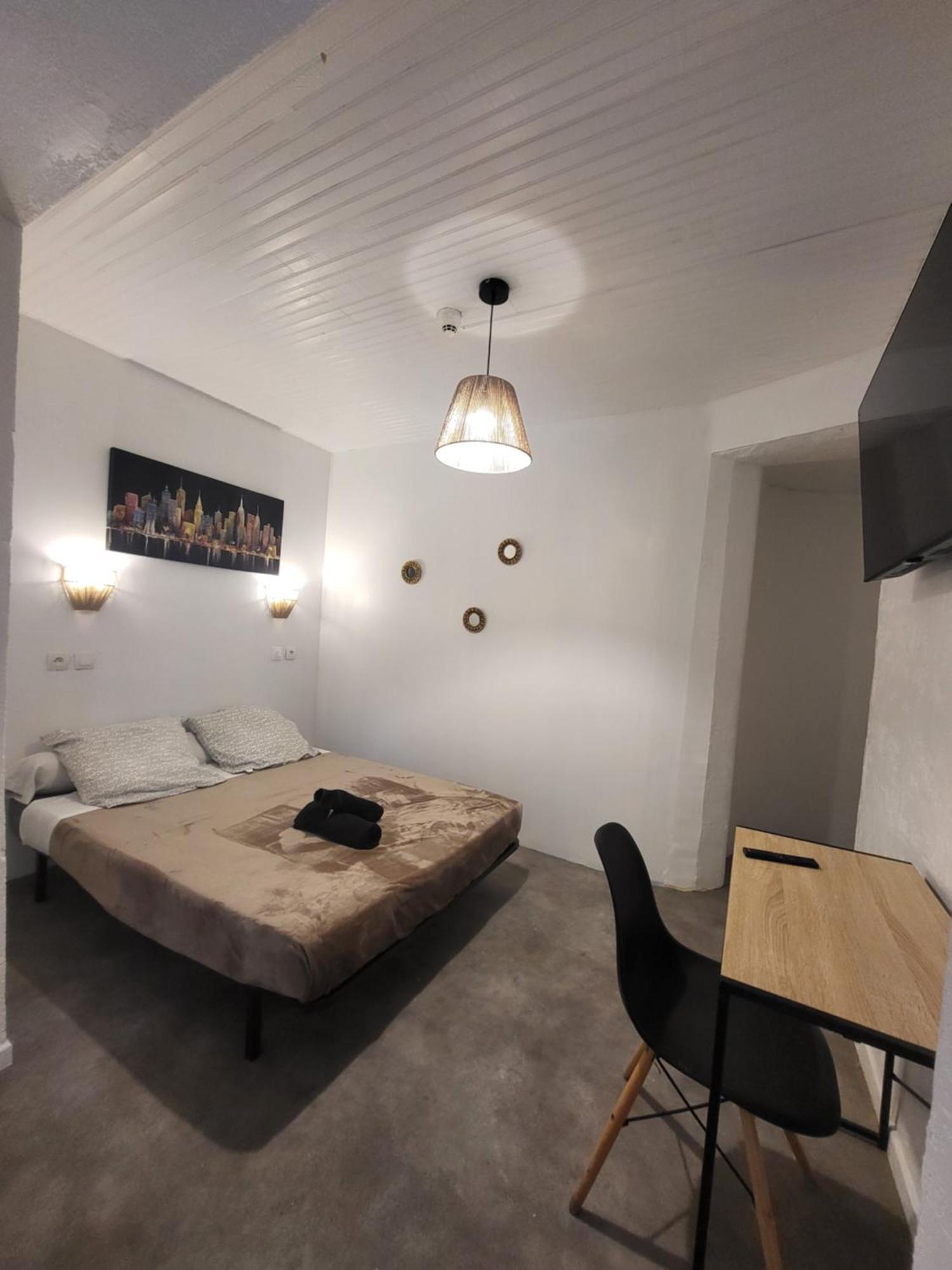 Hotel Le Chalet Valras-Plage Bagian luar foto