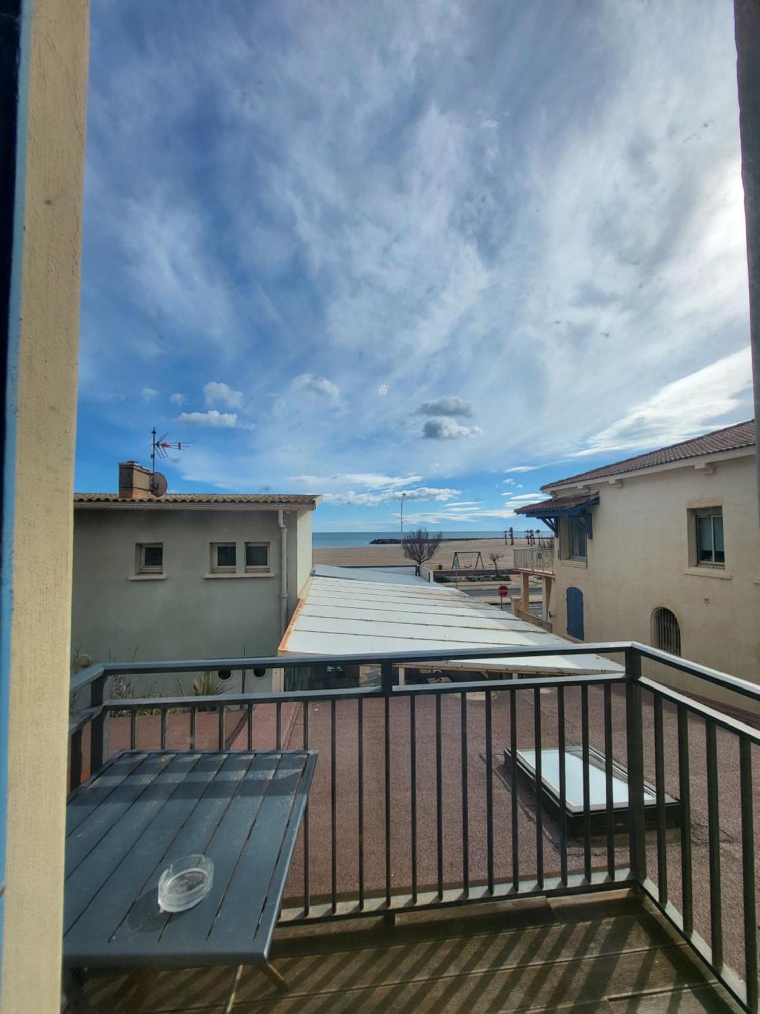Hotel Le Chalet Valras-Plage Bagian luar foto