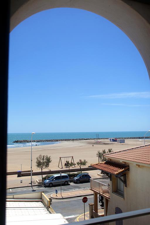 Hotel Le Chalet Valras-Plage Ruang foto